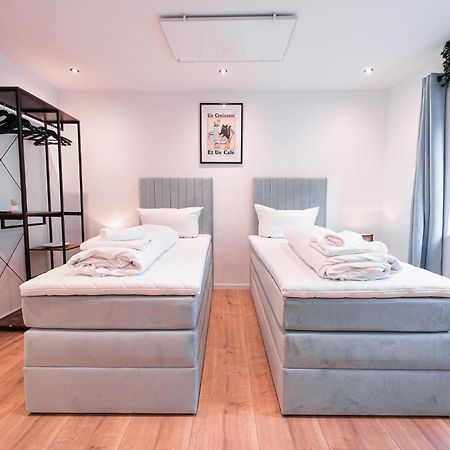 Unique Gneisenau Wohlfuehloase Apartment อูล์ม ภายนอก รูปภาพ