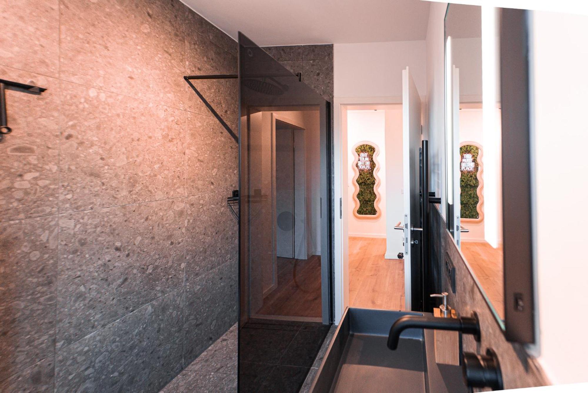 Unique Gneisenau Wohlfuehloase Apartment อูล์ม ภายนอก รูปภาพ