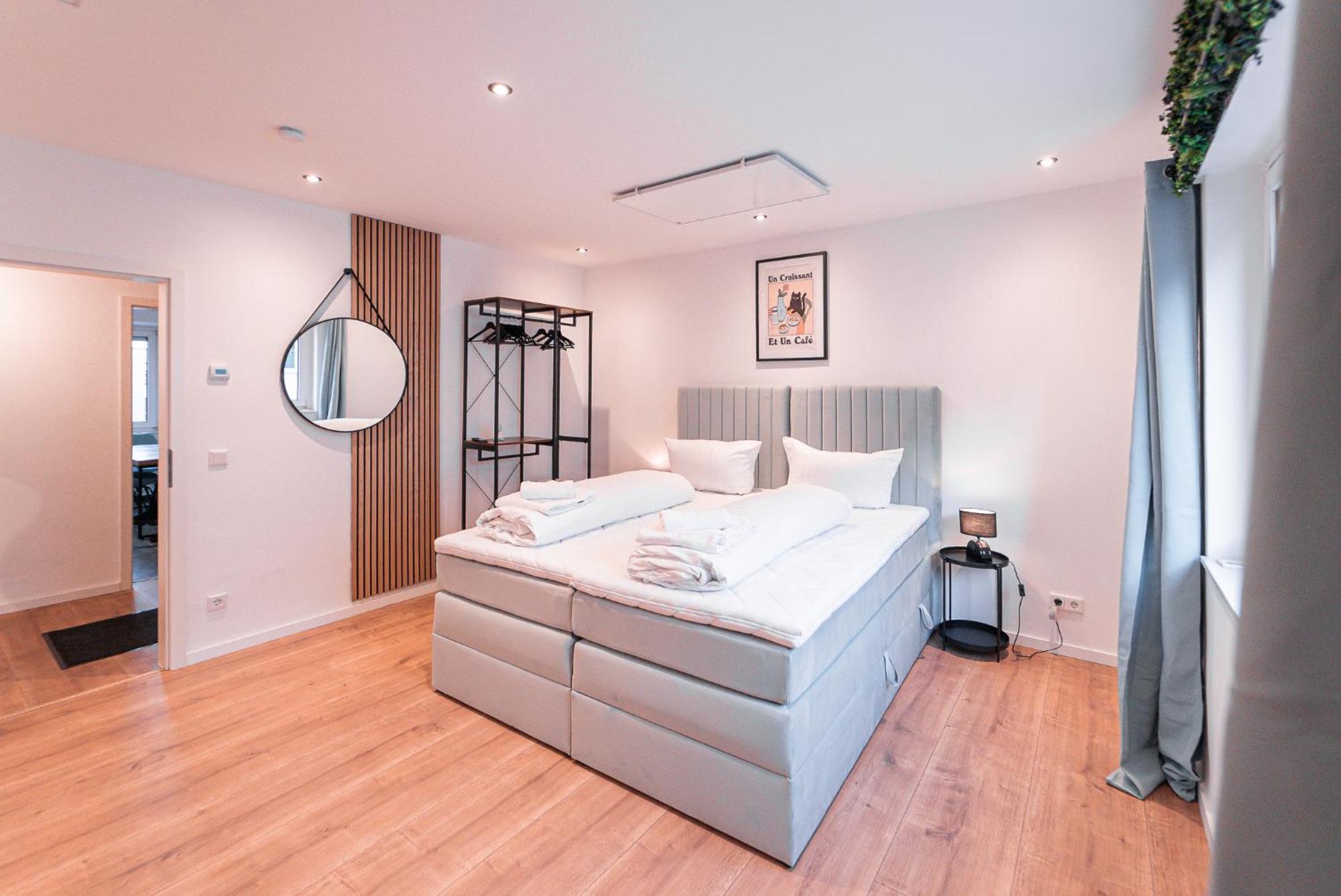Unique Gneisenau Wohlfuehloase Apartment อูล์ม ภายนอก รูปภาพ