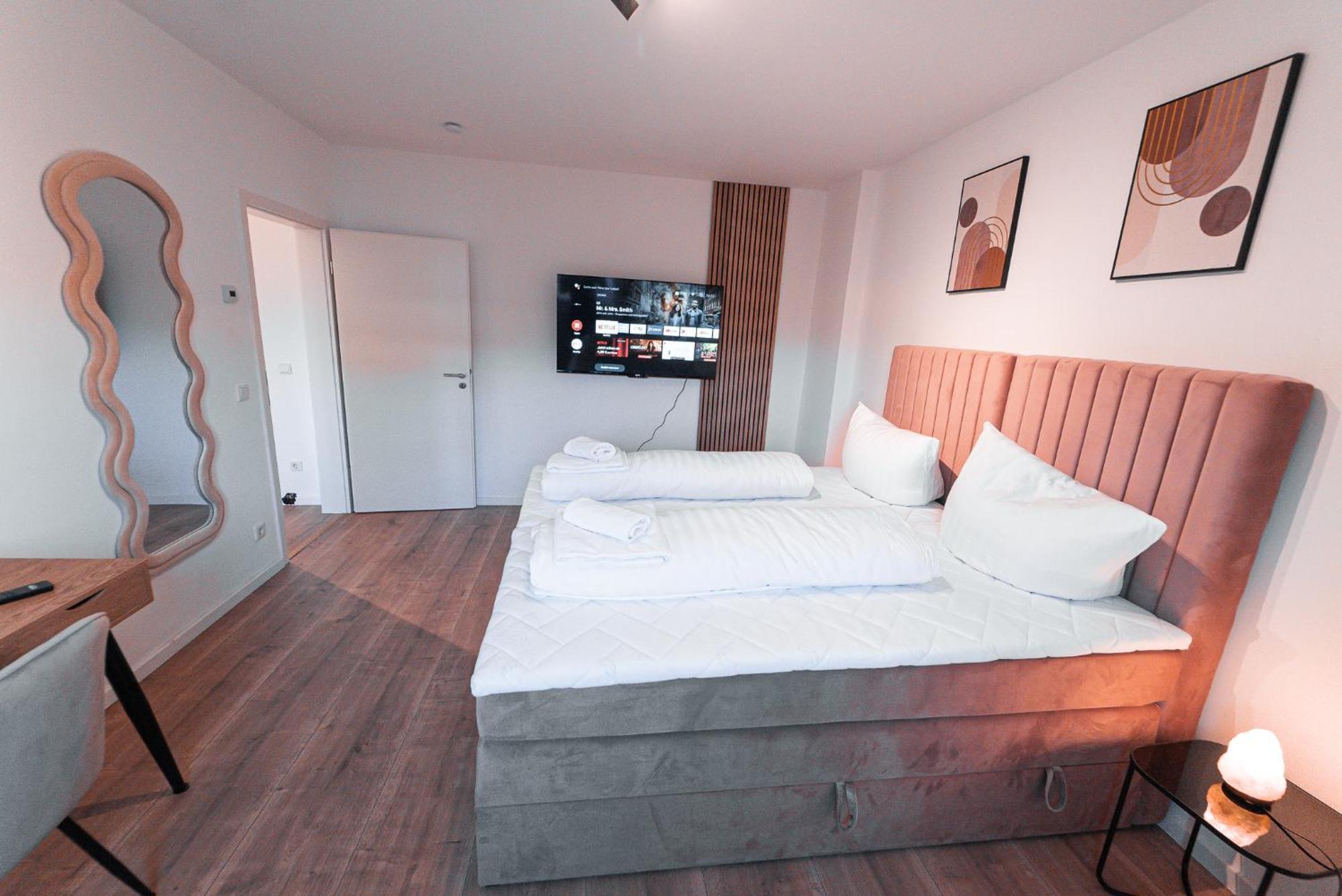 Unique Gneisenau Wohlfuehloase Apartment อูล์ม ภายนอก รูปภาพ