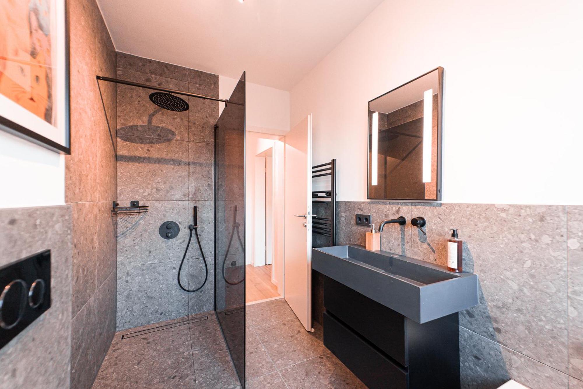 Unique Gneisenau Wohlfuehloase Apartment อูล์ม ภายนอก รูปภาพ